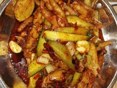 干锅姜辣凤爪-江城燕子大排档(江汉路步行街店)