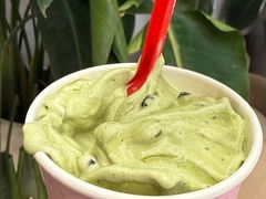 -DQ·蛋糕·冰淇淋(浦江欢乐颂店)