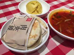 黄mo mo-西贝(宝乐汇店)