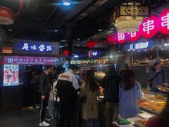 -八一好吃街·高品美食广场