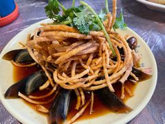皮蛋拌馓子-靓靓蒸虾(中山公园店)