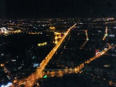 -天塔旋转餐厅