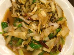 -三姐妹·海鲜大排档