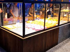 面包甜点陈列柜-LELECHA乐乐茶(上海五角场万达广场店)