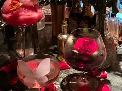 -Mogul Eatery·大亨餐酒馆