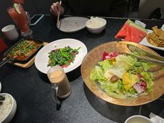 -辣尚瘾·烤鱼·新川菜(牡丹园直营店)