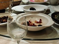 -鑫皇朝酒店(建设一路店)