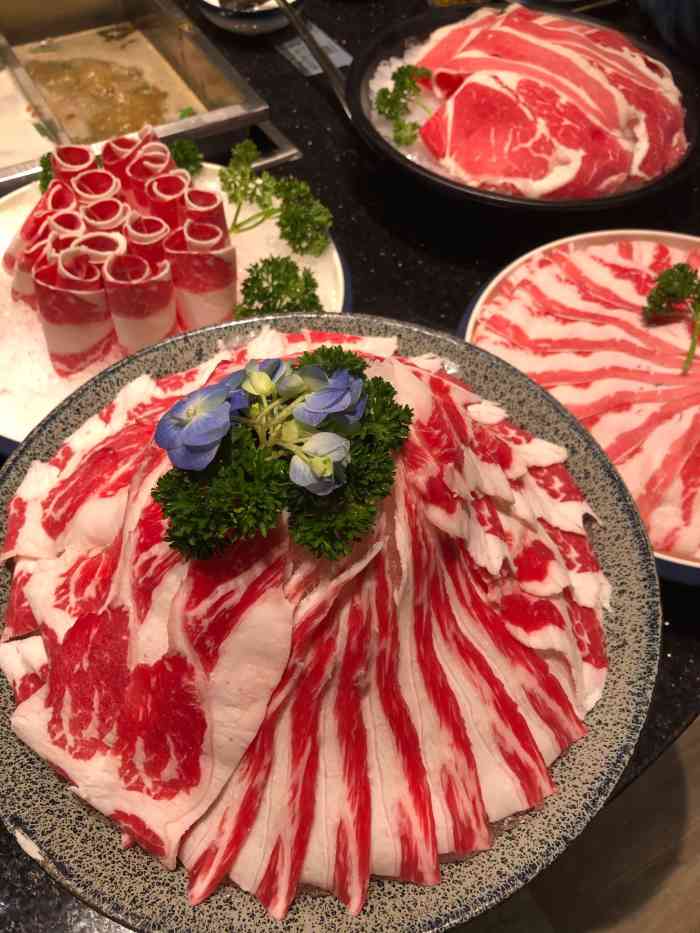 五星桥肥牛(人民路店)-"到了常州想吃火锅,本地朋友带着去了这家,.