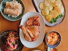 -包整·丝娃娃(一览甲秀楼风景店)