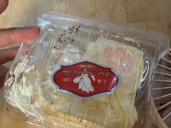 -白玉兰食品(中山公园龙之梦店)