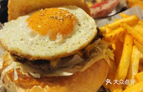 Mushroom Sunny Egg Beef Burger