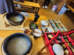 -勺子米线·云南传统小吃市集(四方街店)