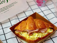 培根鸡蛋可颂三明治-多乐之日(和平伊势丹店)