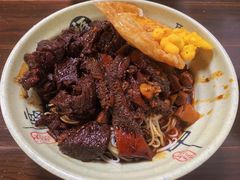 金牌半筋半肉面-旺泉餐饮店·清真牛肉面馆