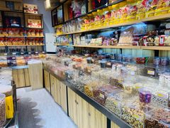 面包甜点陈列柜-李大姐心甜(丰产路店)