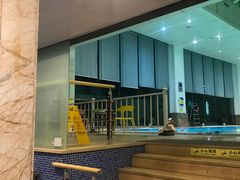 -七彩阳光游泳俱乐部(江北远洲店)