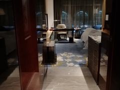 -广州白云机场雅高铂尔曼大酒店