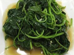 -云河农家乐饭店(福禄缘树山店)