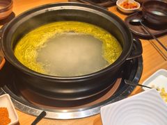 -一朵菌·野生菌探索家火锅(南亚店)