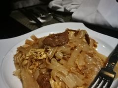 干炒河粉牛肉-食肆&Fourteen(武林夜市店)