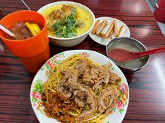 -成群小食店