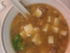东阳沃豆腐-咬不得高祖生煎·简餐(高银街店)