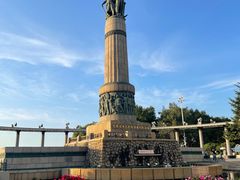 -人民防洪胜利纪念塔