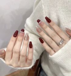 -悦指间美甲美睫
