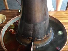 -东镇老火锅(长春路首店)