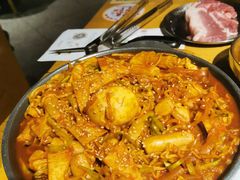 炒年糕-姜虎东白丁烤肉(恒隆广场店)