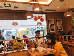 -蓉李记成都名小吃(武汉菱角湖万达店)