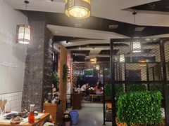 大堂-莽子老火锅(大坪店)