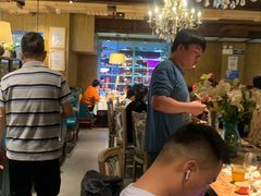 -领鲜活海鲜榴莲自助火锅(东门店)