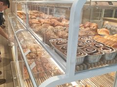 -好利来(东四店)