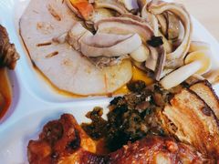 -重庆鲁能巴蜀中学食堂