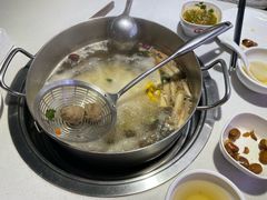 -山海龙·潮汕牛肉火锅(奥林春天店)