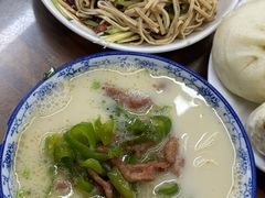 -雪琴面馆富安特色鱼汤面(城中花园店)