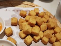 -有红鸡毛店·川菜(建设路店)