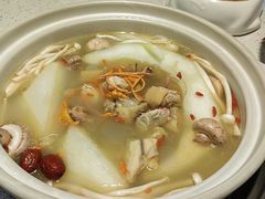 -三人行骨头王火锅(长寿店)
