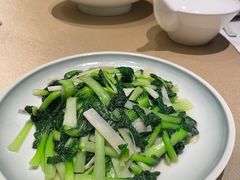 -八府香鸭·啫啫煲(华山路店)