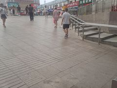 -大连双兴商品城