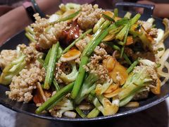 -大胡同天津菜·海肠捞饭·津门皮皮虾锅贴一绝(西姜井店)