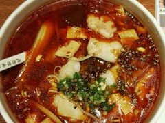 -渝是乎酸菜鱼(龙旗购物中心店)