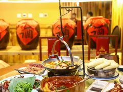 -老滇山寨•云南特色菜•地方菜•民族风情歌舞表演(金碧店)