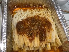 -清真磊磊烧烤老店(饮虎池街34号店)