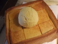 面包诱惑-绿茶餐厅(成都大悦城店)