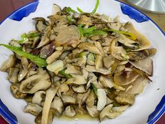 -邱二餐馆