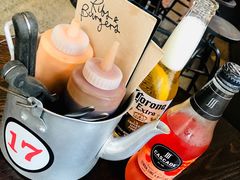 -Ribs & Burgers The Rocks