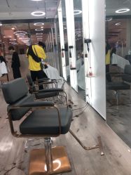 -ON STAR SALON