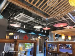 大堂-锅来乐地锅鸡(安亭店)